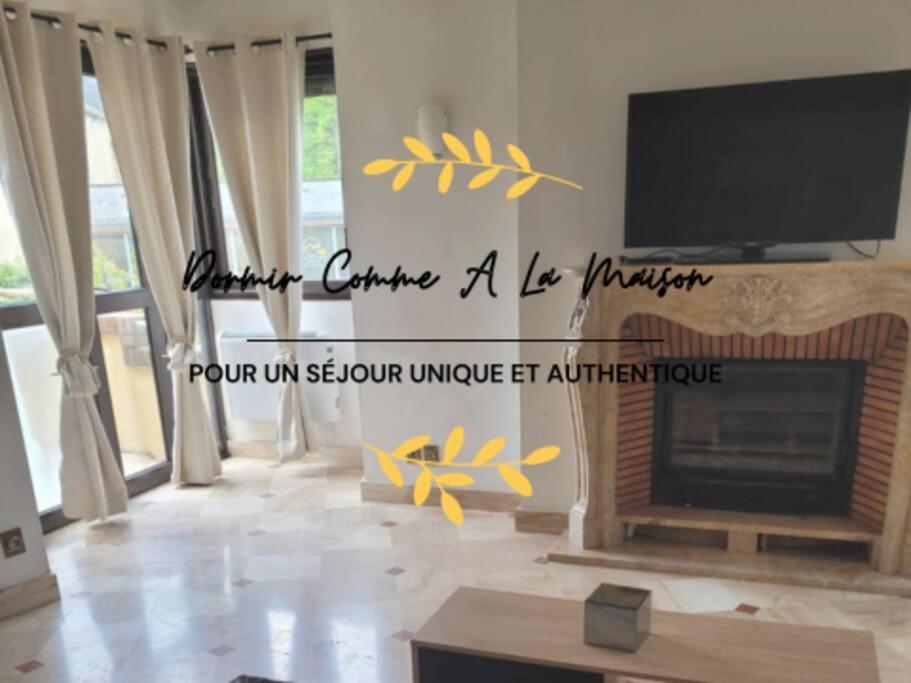 Le Castel - Dormir Comme A La Maison - Chateaubriant Bagian luar foto
